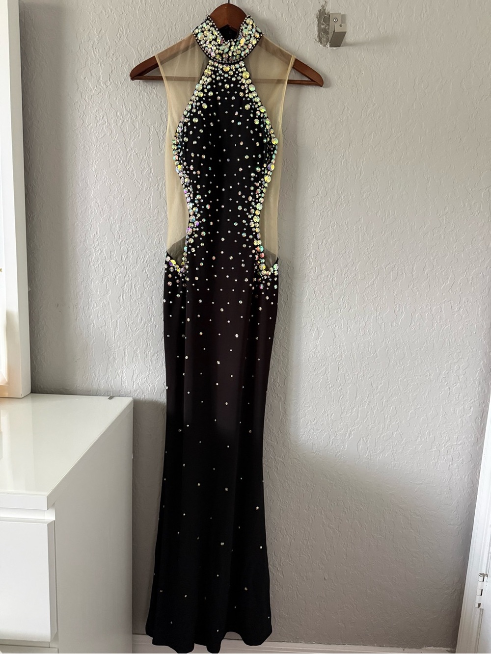 Johnathan Kayne Black Halter Gown Dress with Iridescent Crystal Accents Womens 0
